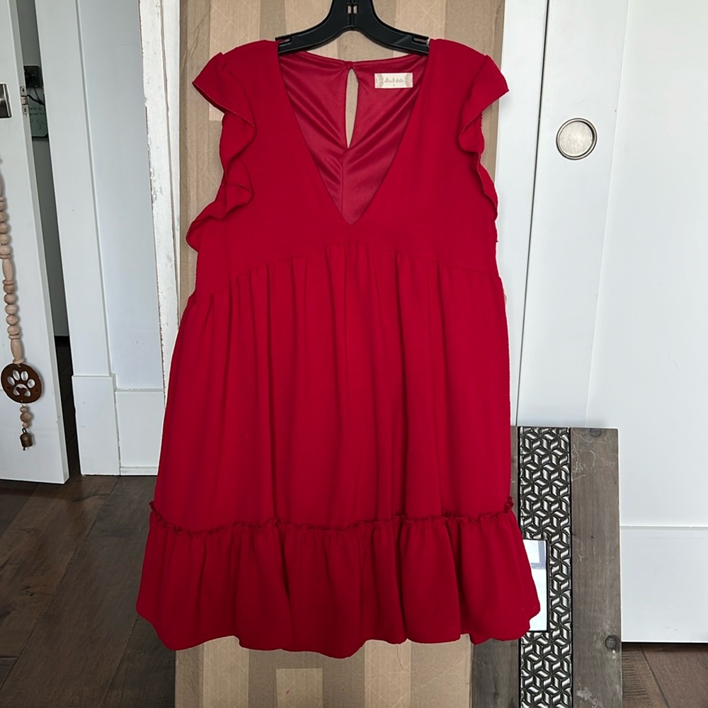 Women’s flowy dress size L.